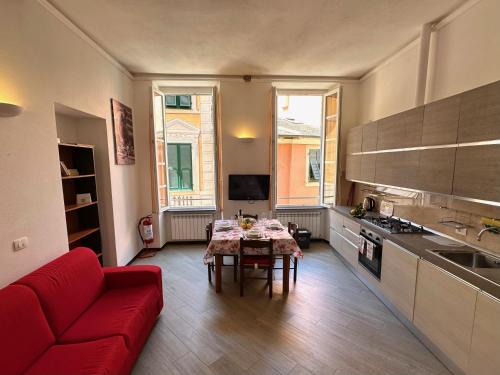 Borgo Antico Apartment | La Casa del Pinguino - In the Center with AC