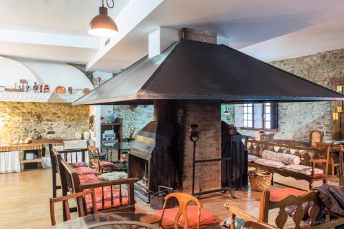Molinaseca House | La Casa Del Reloj