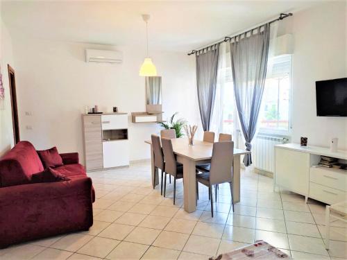 Santa Marinella House | La Casa del Sole