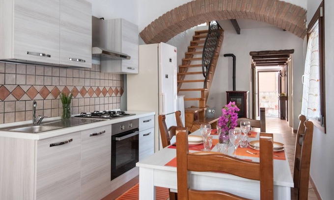 Gonnesa House | La Casa di Annetta - Three Bedroom House, Sleeps 6