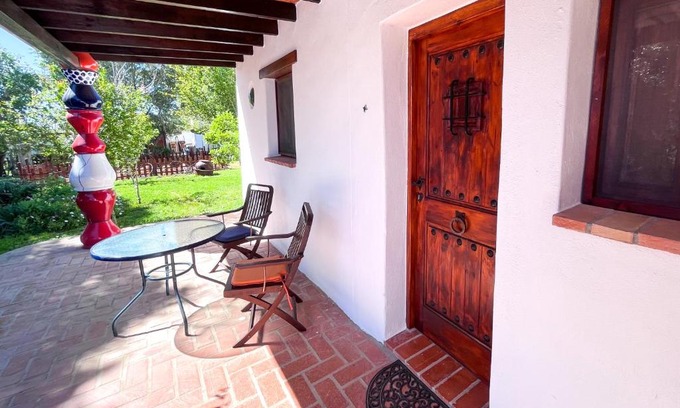 Los Franceses-la Vega House | La Casita de Los Alambiques