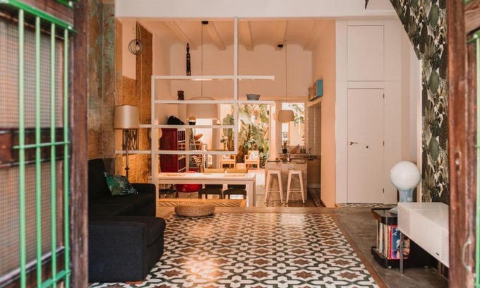 El Cabanyal House | La Casona Beach House