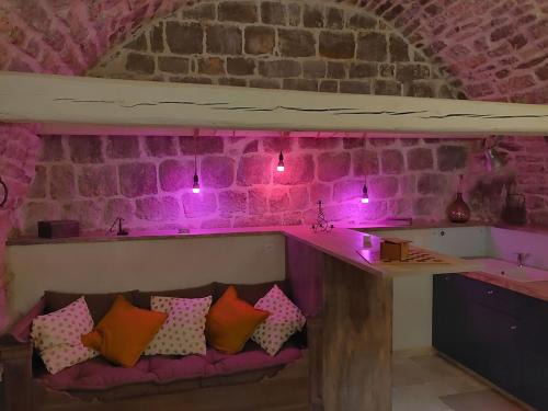 Vogue Apartment | La cave des amoureux