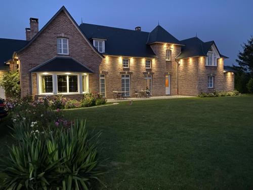 Arrest Bed & Breakfast | LA CHARMERAIE