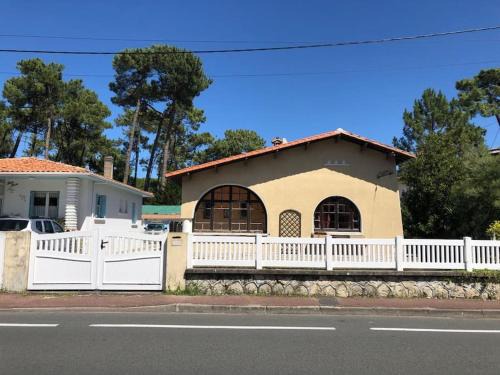 Ronce-les-Bains House | La Chaumière