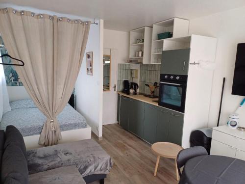 La Chaume Apartment | La chaumière en bord de mer