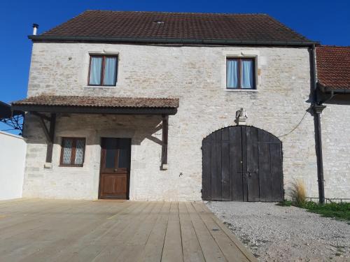 Villy-le-Brule House | La Chouette Burgonde