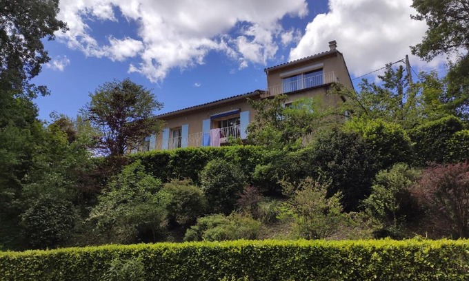 Pierrelongue House | La clairière