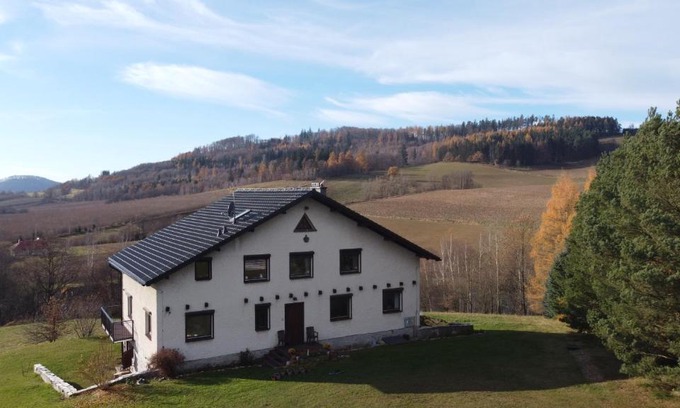 Klodzko Miasto Apartment | LA COLLINE