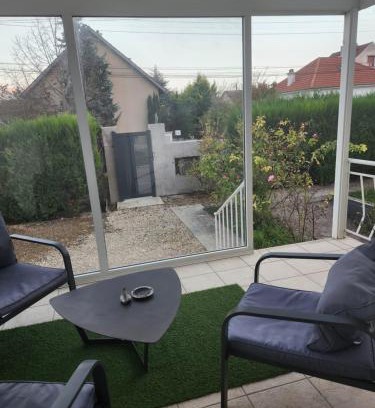 Longvic Villa | la Colombière