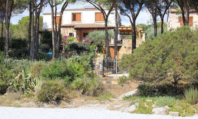 Cala Liberotto House | La Corte degli Ulivi_Casa sul mare with direct access to the beach