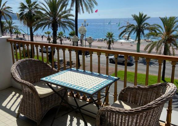 Les Baumettes Apartment | La Couronne Appartement a Nice