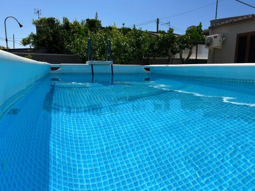 Quartiere XXIV Don Bosco Villa | La Dimora di Tota - villa al mare con piscina, Otranto