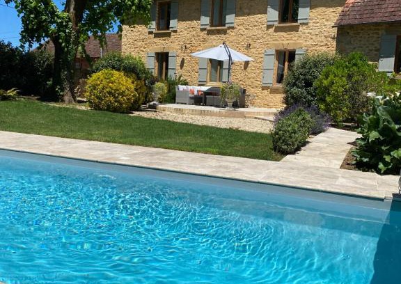 Saint-Andre-dAllas Bed & Breakfast | La Dovecote Sarlat