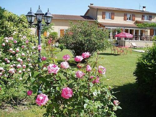 Berrias-et-Casteljau Bed & Breakfast | La Farigoule