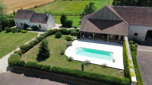 Tonnerre Bed & Breakfast | La Ferme de Fontaine Géry