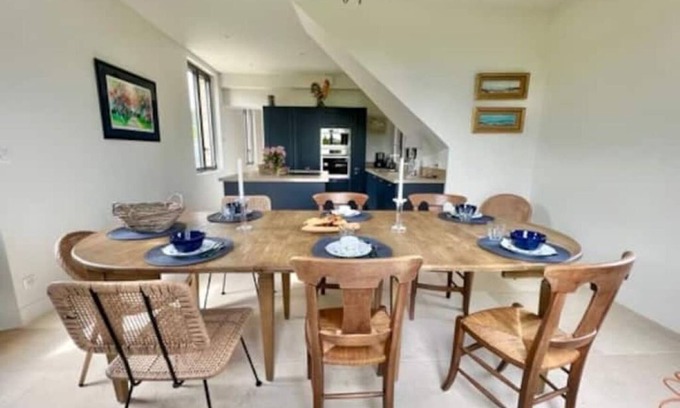 Benerville-sur-Mer Cottage | La Ferme de Bénerville - View of the sea and countryside