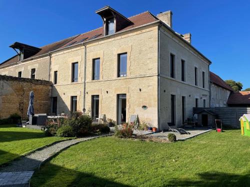 Cambes-en-Plaine House | La Ferme du château entre Caen et la mer