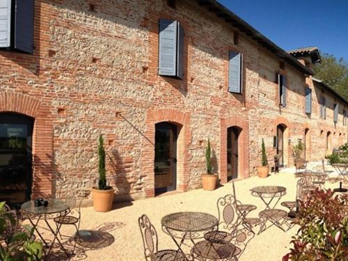 Calmont House | La Ferme O Délices
