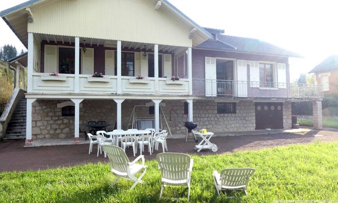 Lepin-le-Lac House | La Foulque Stone - Holiday cottage