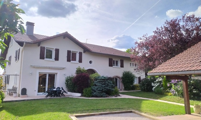 Saint-Etienne-les-Remiremont House | Large gîte for 14 people in Saint Etienne les Remiremont - VOSGES