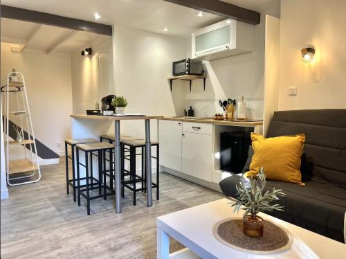 Saint-Maximin-la-Sainte-Baume Apartment | La Parenthèse Cozy - À 2 min Basilique & Centre