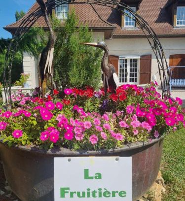 Chaudenay Apartment | La Fruitière