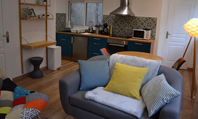 Chartres Apartment | La Garde de la Tonnellerie