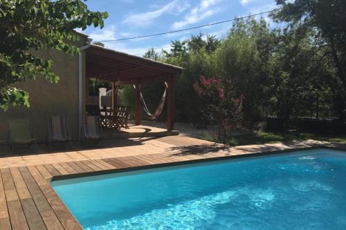 Moulezan Villa | La Gardoise- Villa swimming pool and pétanque court!