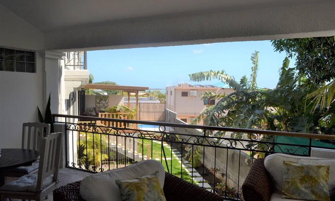 La Gaulette House | La Gaulette Spacious House Semi-detached Pool & Sea View