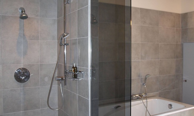 Crepon Apartment | La Grande Ferme "3 bedroom apartment" in Crépon, near Arromanches/Bayeux
