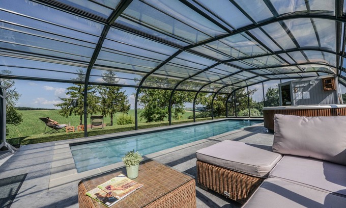 Grazac House | La Grande Oasis B&B et Spa