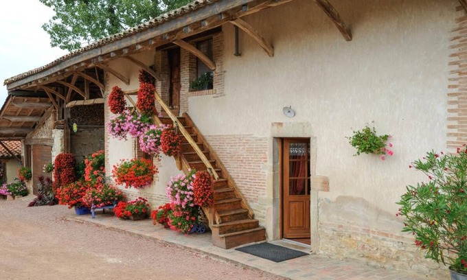 Dommartin-les-Cuiseaux House | La Grange Fleurie - DOMMARTIN-LES-CUISEAUX