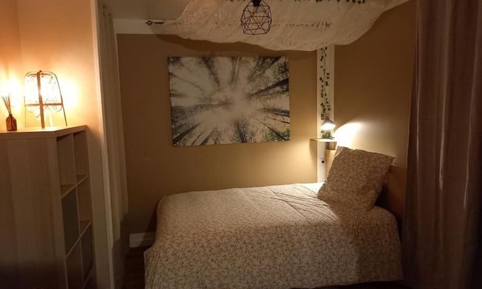 Saintes Apartment | La Grelauderie 6