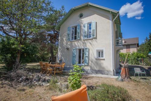 Jausiers House | La Grisetta