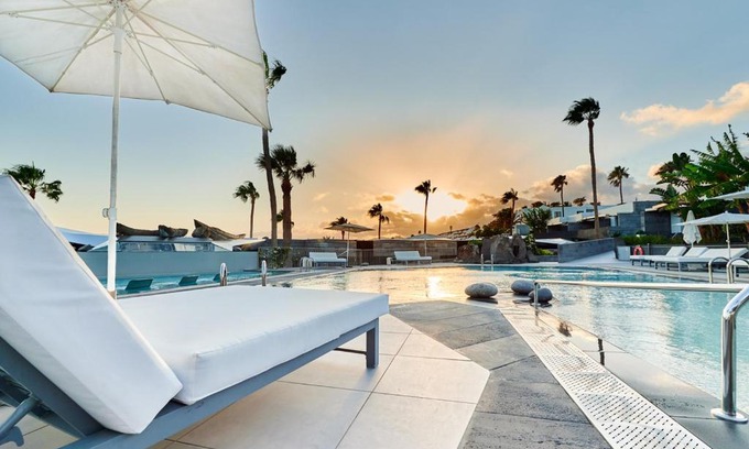 Puerto del Carmen Hotel | La Isla y el Mar, Hotel Boutique