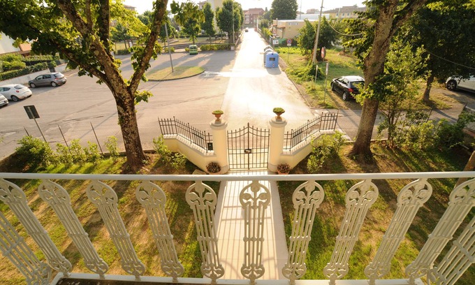 Scarperia e San Piero House | La Locanda di Adele - Il Giardinetto B&B