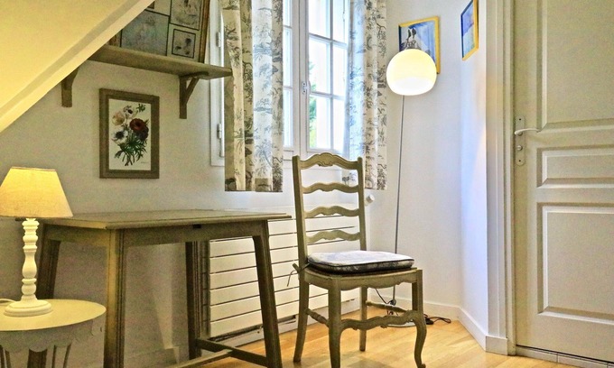 Bonneville-sur-Touques Bed & Breakfast | La Longère