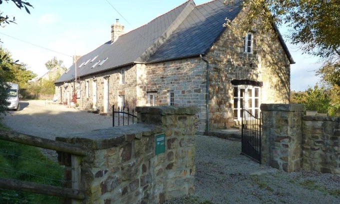 Lonlay-l'Abbaye House | La Longere a tranquil, rural stone cottage, cosy and comfortable. All inclusive