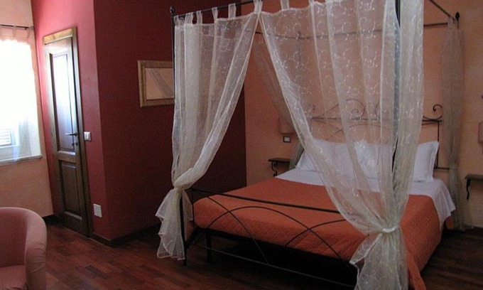Spello House | La Luna nel Borgo