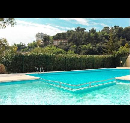 Saint Antoine Apartment | La Madonette