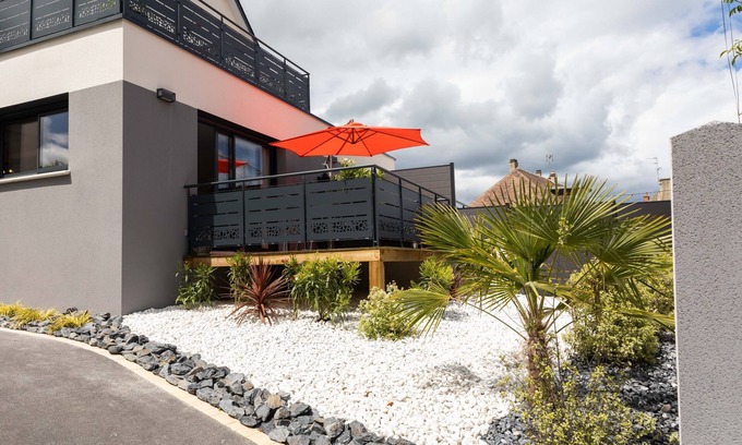 Port-en-Bessin-Huppain House | La maison d'Harold 4* Port en Bessin Normandy landing beaches