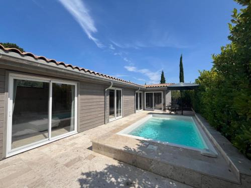 Salavas House | La Maison Bois, Salavas, Vallon Pont D'Arc