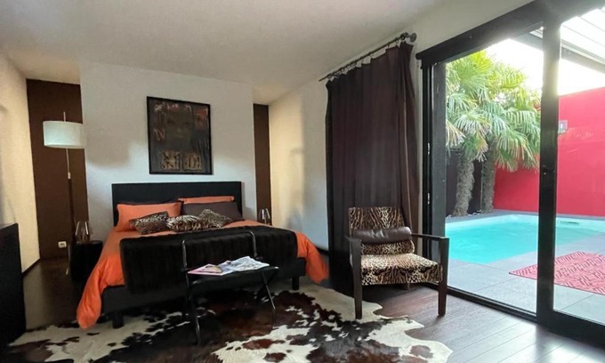 Cholet Bed & Breakfast | La Maison Courtois