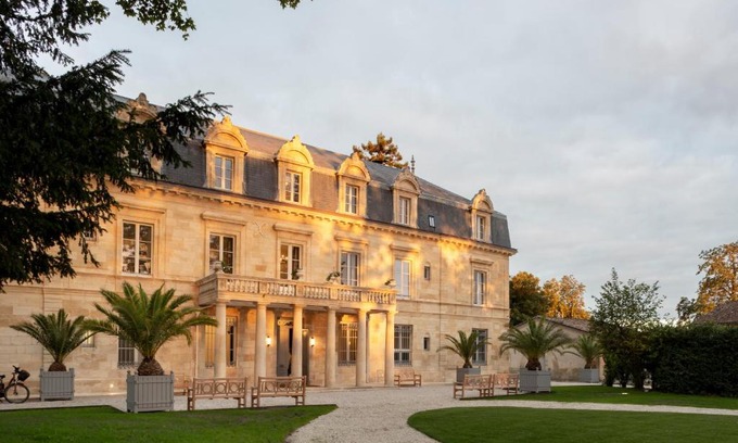 Saint-Estephe Hotel | La Maison d'Estournel