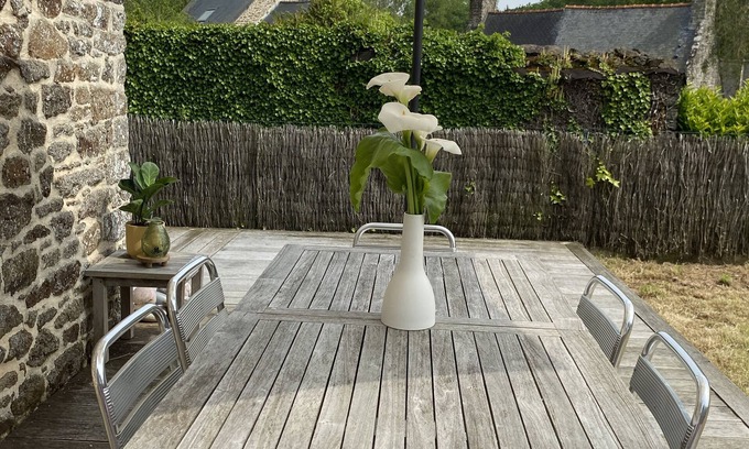 Pleudihen-sur-Rance House | La Maison d'Aurélie, country house sleeps 8, near Dinan and St Malo.