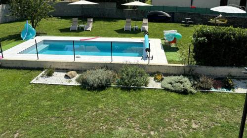 Hours House | La Maison d'hôtes LA PUYERRE