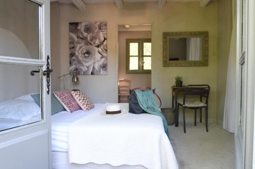 Bedoin Bed & Breakfast | La Maison De Bécaras