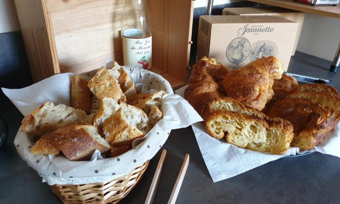 Douvres-la-Delivrande Bed & Breakfast | LA MAISON DE NACRE