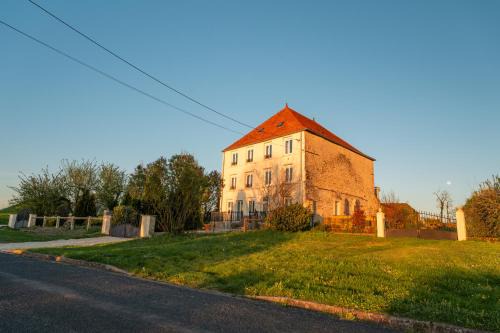 Laferte-sur-Amance House | La Maison de la Liberte